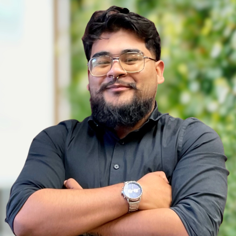 Headshot of Sebastian